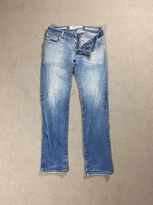 Jacob Cohën jeans - Modell 622 slim fit | Storlek 32 | Skick 9/10 inga defekter bara testade | Hör av dig vid frågor!