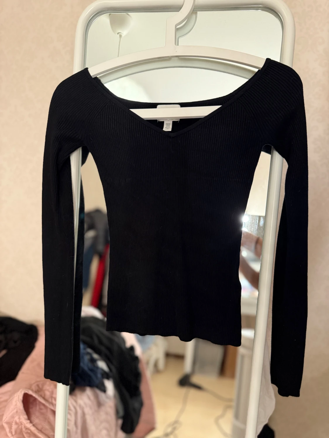 Svart långärmad topp - 1