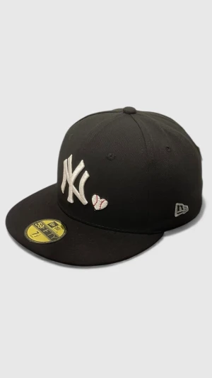 New Era NY svart Keps 7 1/2 59.7 cm  - New Era NY svart Keps 7 1/2 59.7 cm 