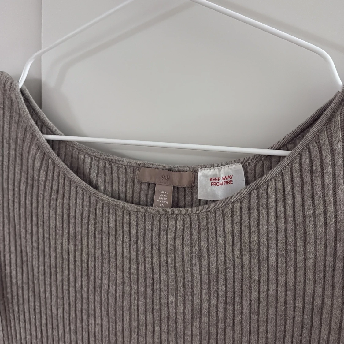 Ribbad långklänning från H&M - 1