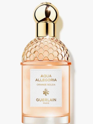 Parfym  - Super elegant parfym från märket GUERALIN. Har använt lite men känner att det inte riktigt är min doft. Säljer för halva priset eller mindre. Köpt för 1,200kr