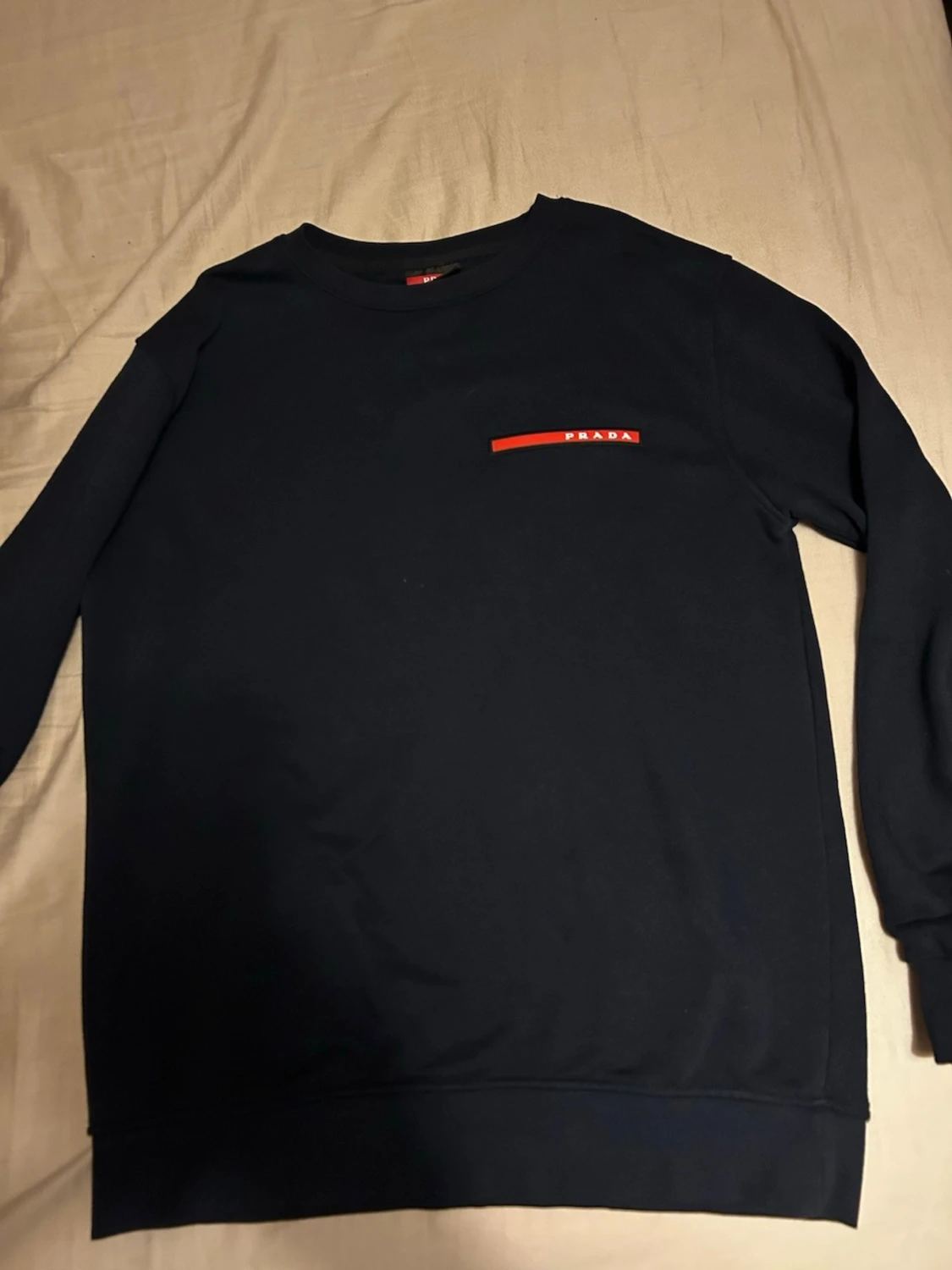 Svart sweatshirt från Prada