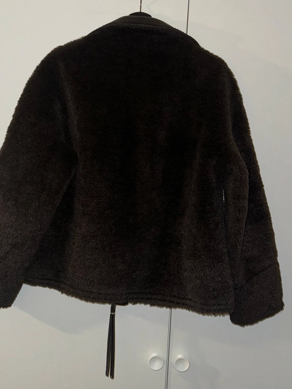 Svart teddyjacka från Zara - 1