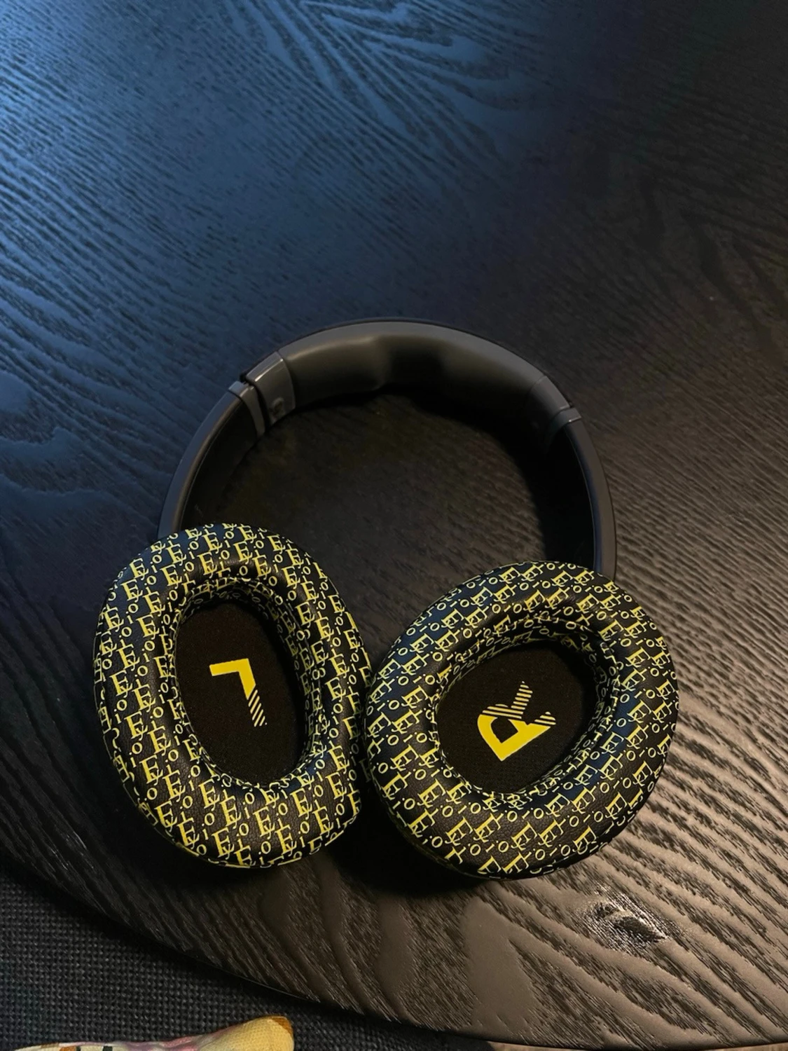 Skullcandy Crusher Wireless Over-Ear - 2