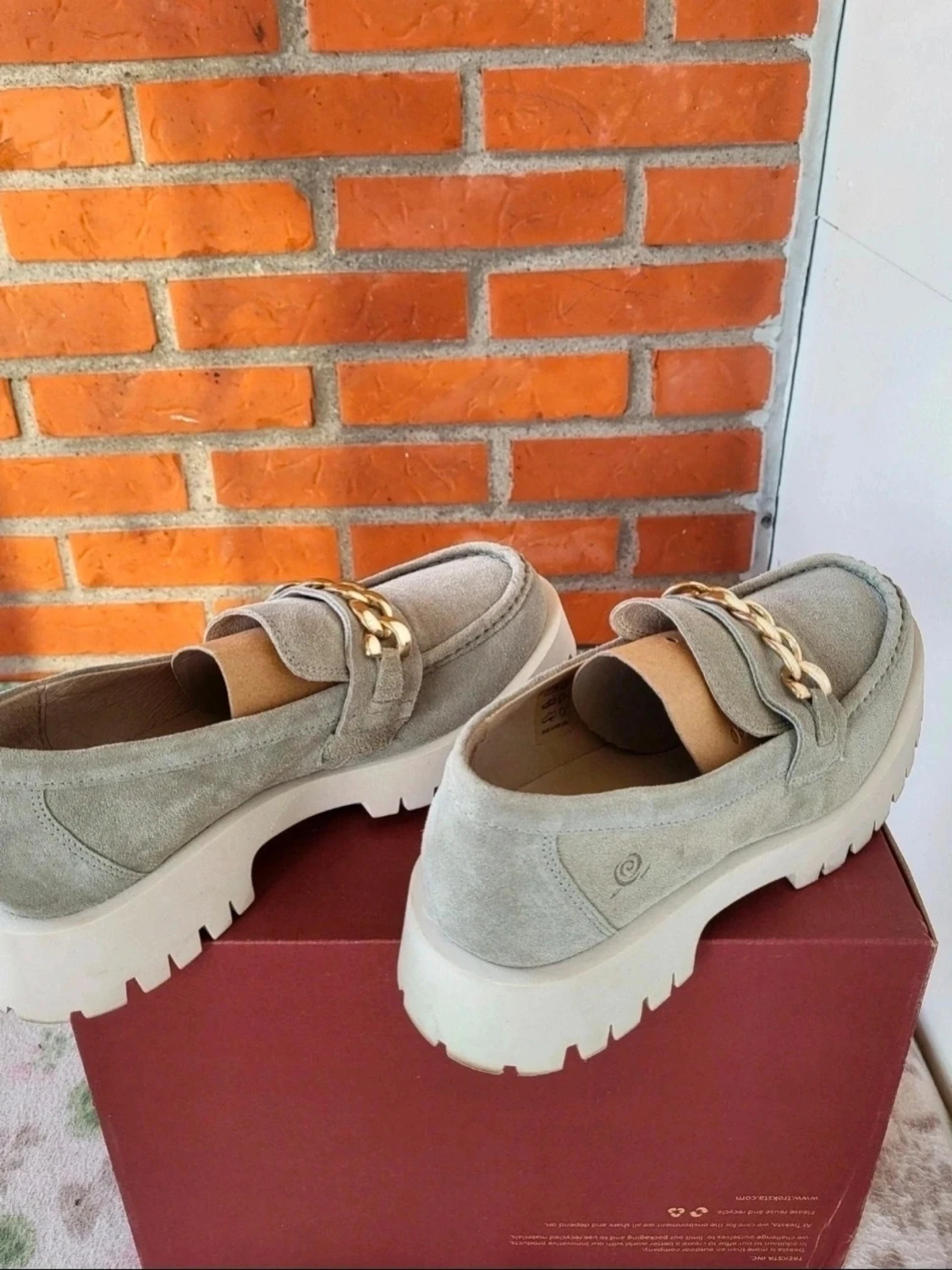 Rosa Negra Loafers, mint grön läder guld detaljer, Storlek 40 - 3