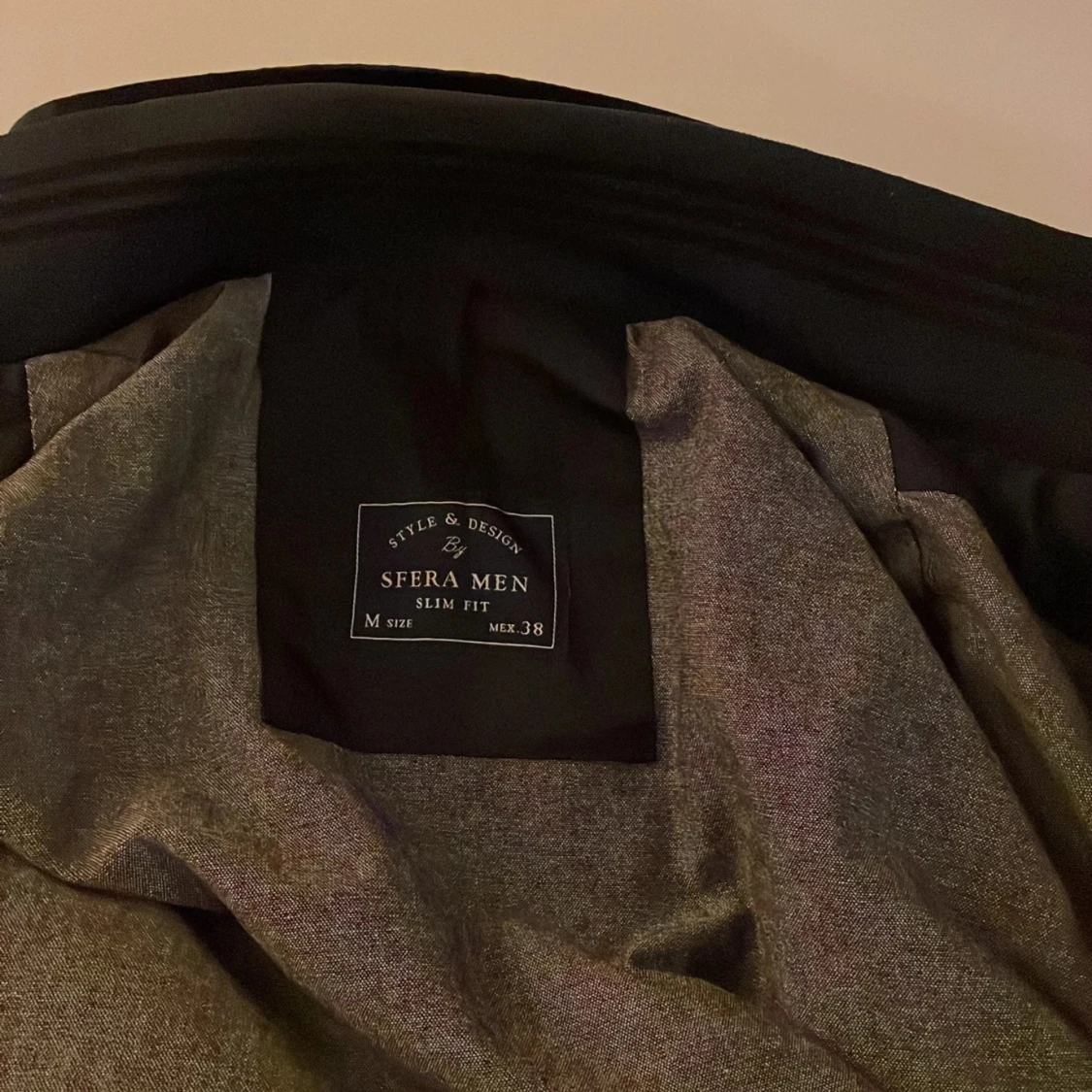 Mörkblå fieldjacket från Sfera Men - 91