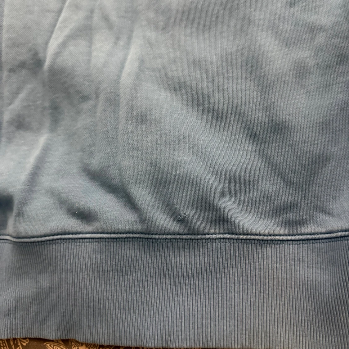 Blå sweatshirt från GANT med logga - 2