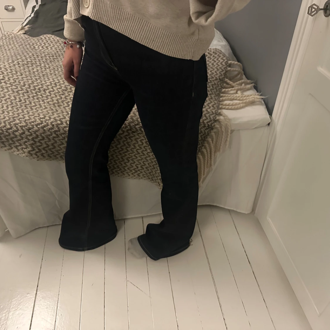 Utsvängda jeans  - 2