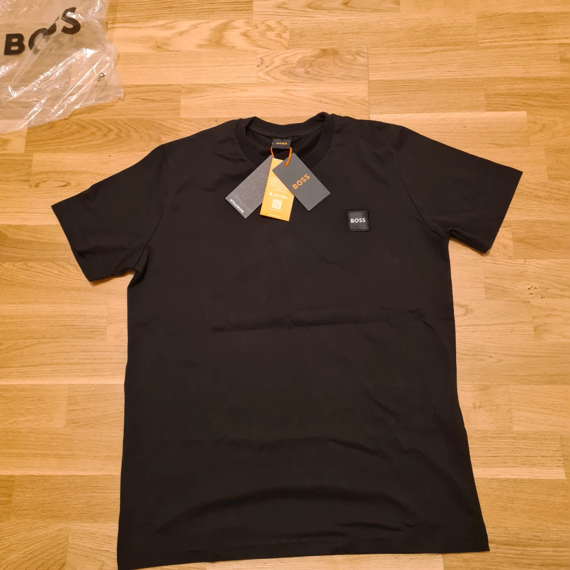 Svart t-shirt från BOSS