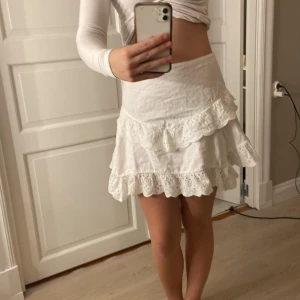 Vit Tjol från bikbok - Sommar tjol från bikbok 