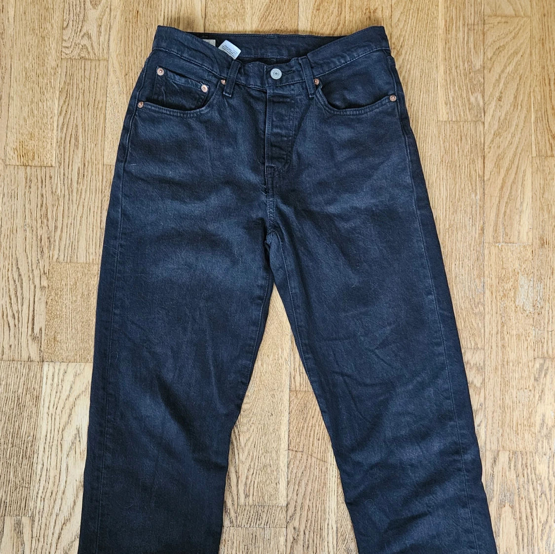 Levi's 501 svarta jeans W26 L28