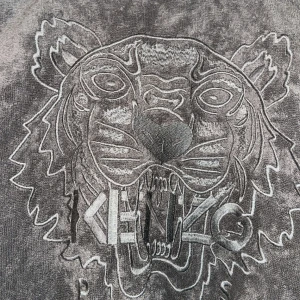 Kenzo morgonrock  - Kenzo morgonrock strl L ny pris 2399kr säljer för 600