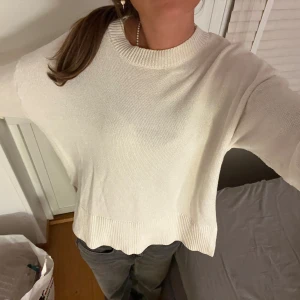 Tröja - Fin tröja i tunnare stickat 