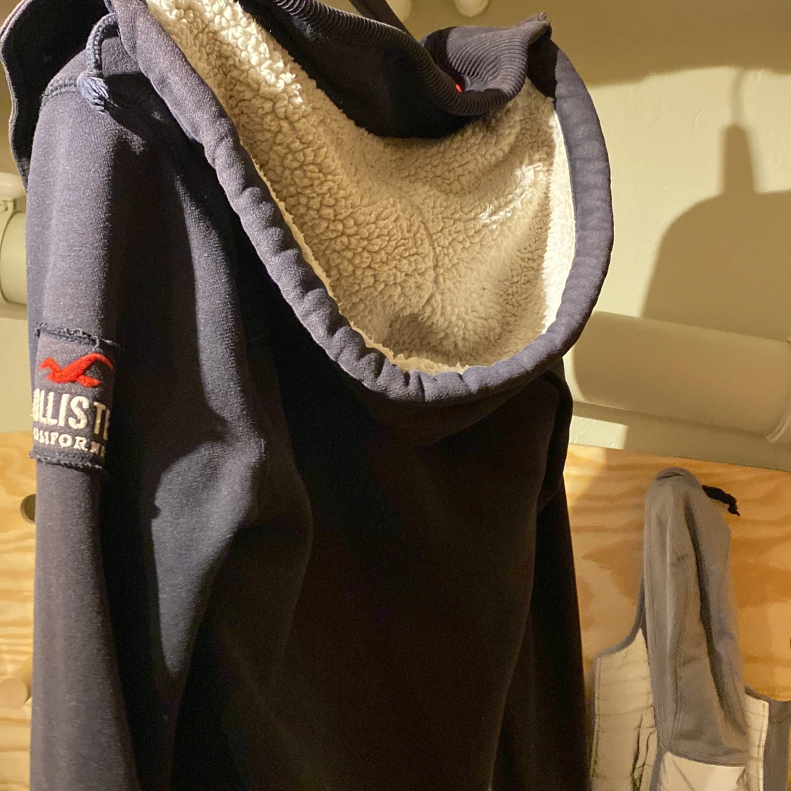 Svart teddyjacka från Hollister S - 3