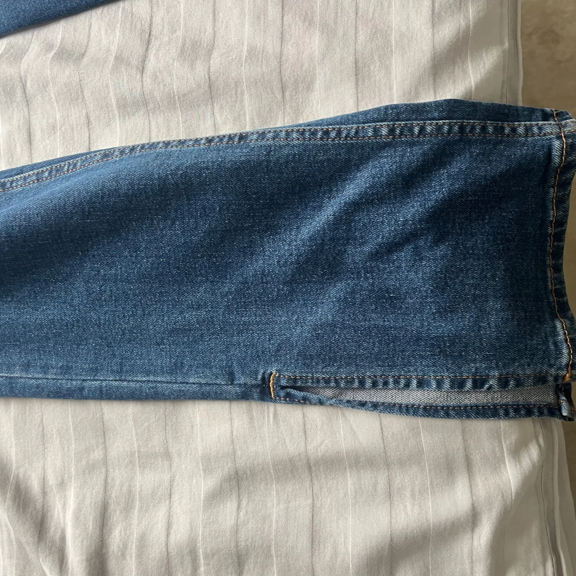 Mörka Zara jeans - 2