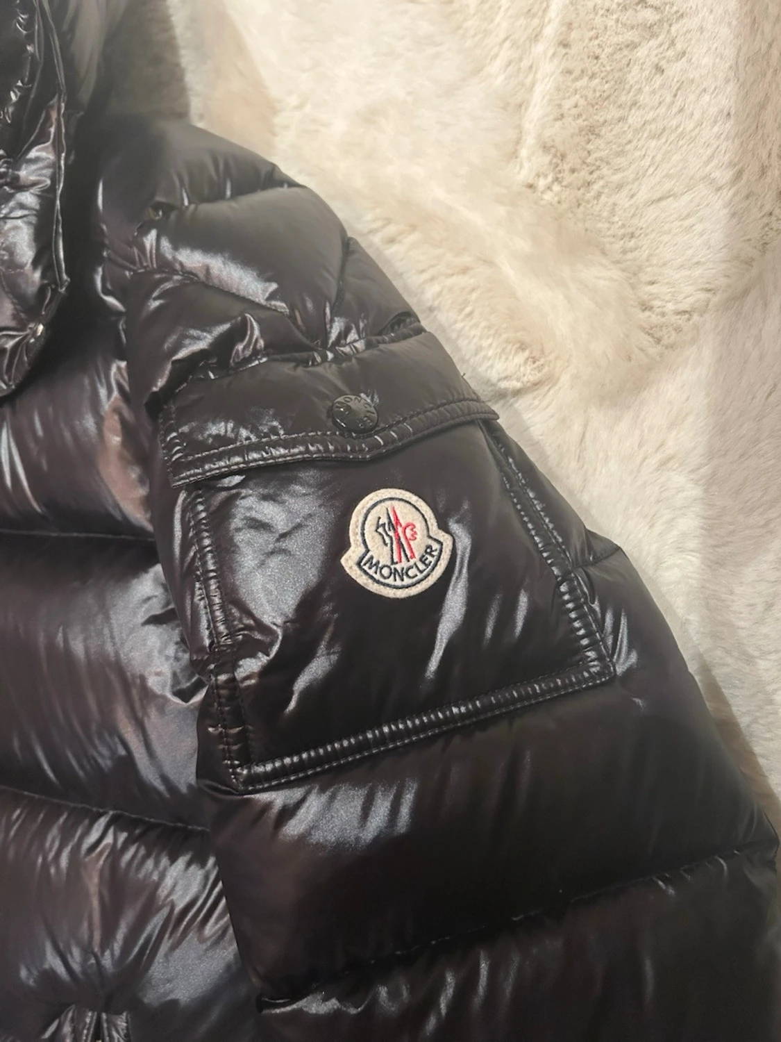 Riktigt skön svart  jacka  - 2