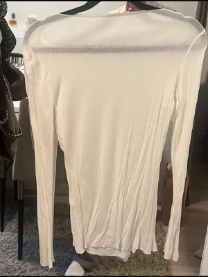 Vit intimissimi tröja - Använd 4 gånger