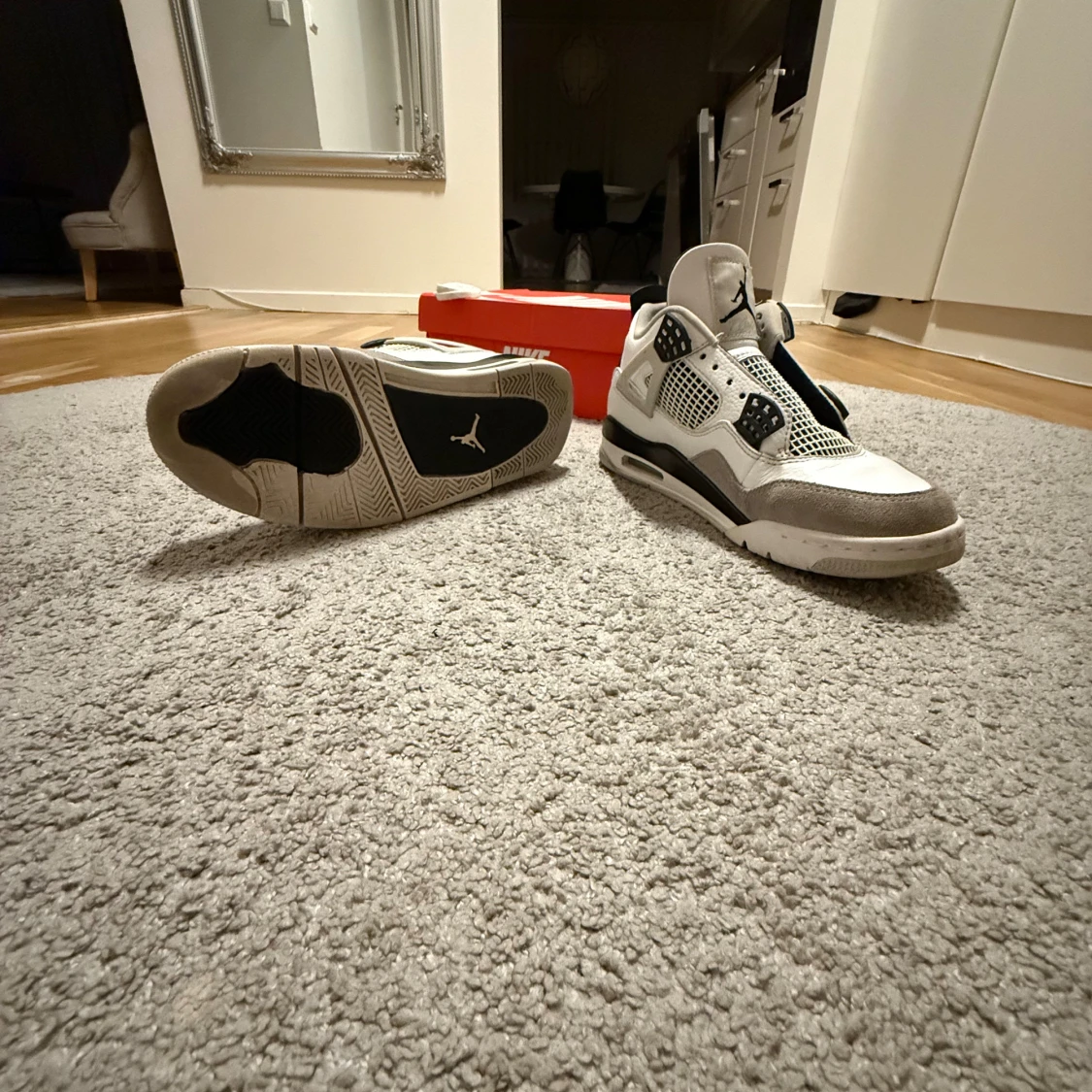 Nike Air Jordan 4 vit/svart/grå - 2