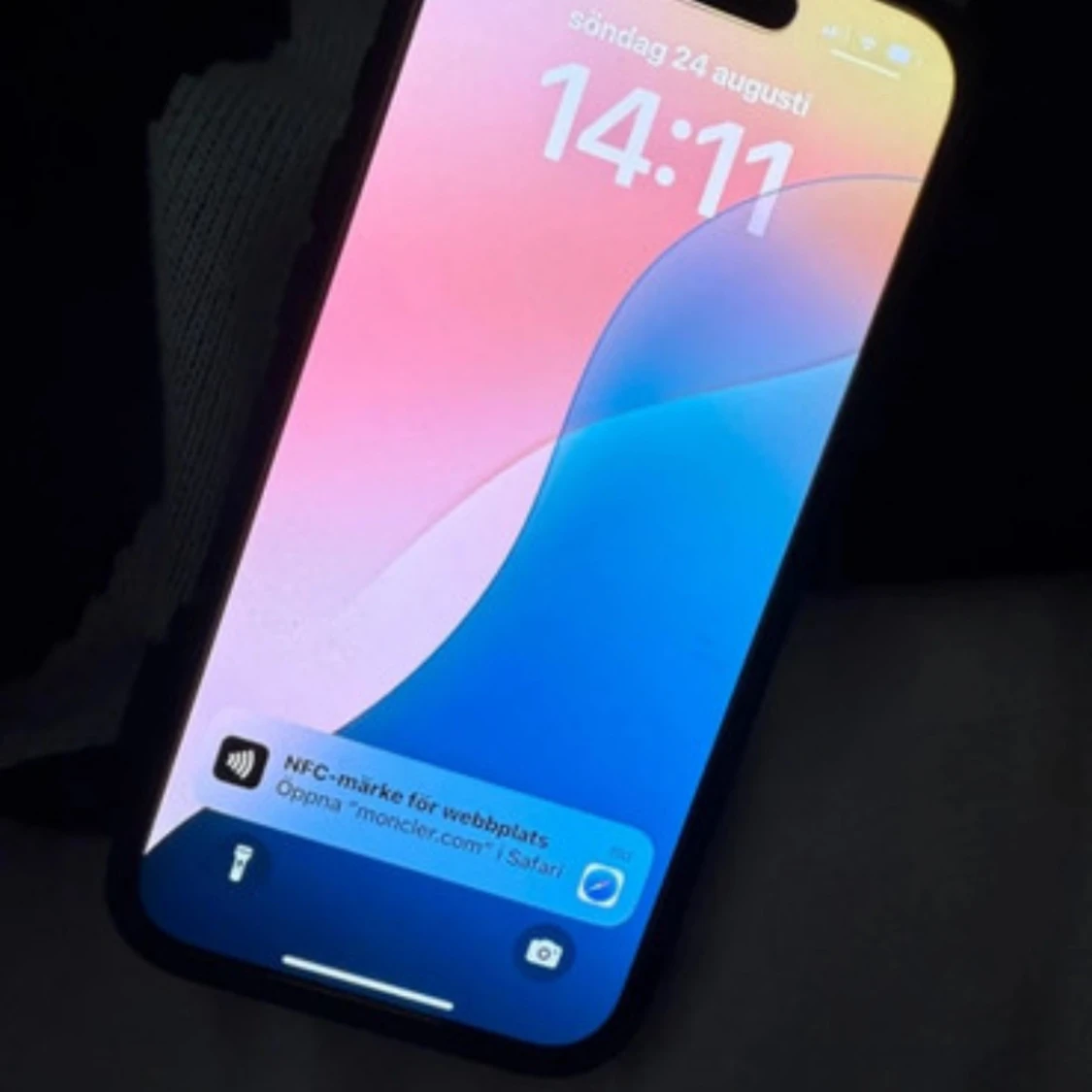 Svart Moncler pufferjacka med stickade ärmar - 4