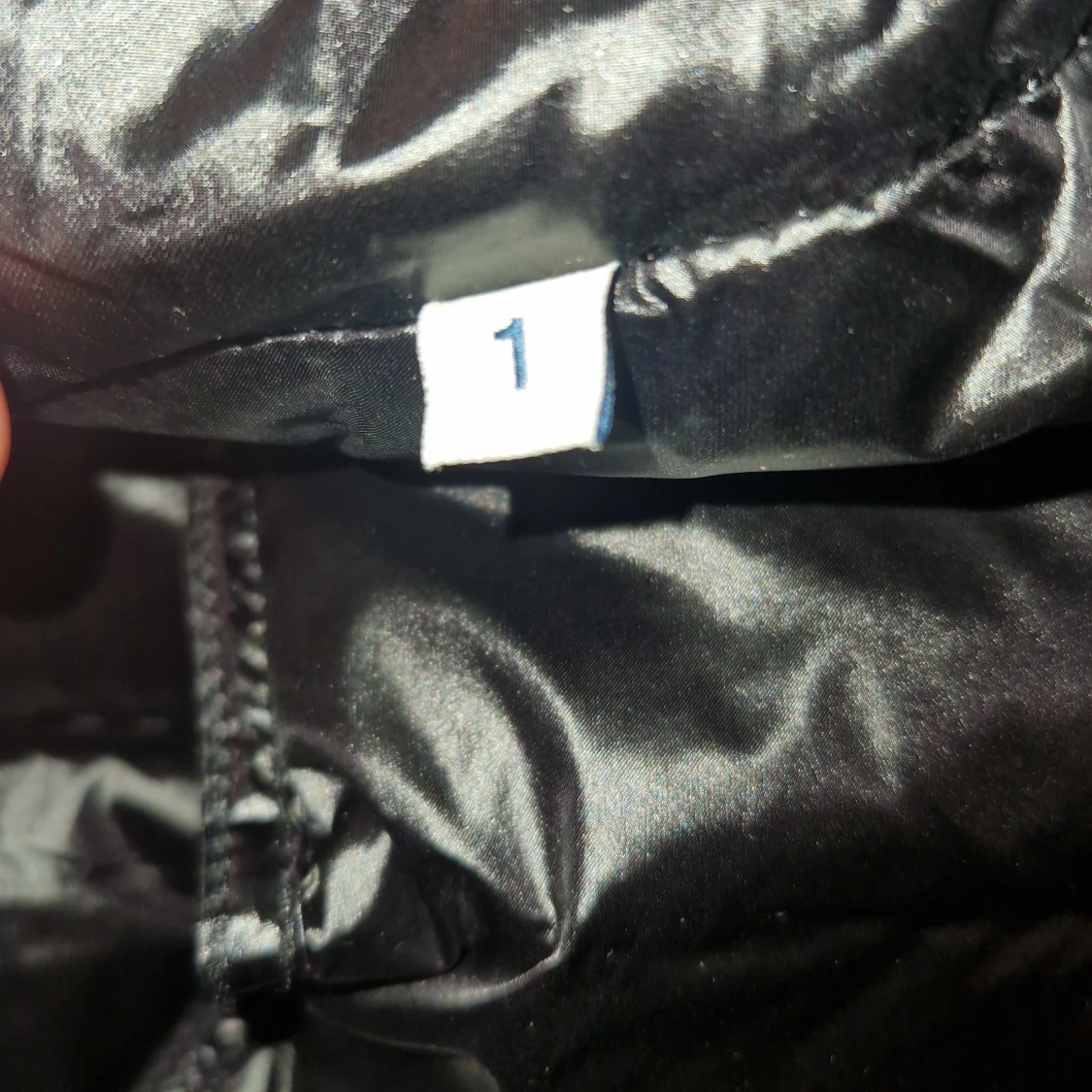 Svart dunväst från Moncler - 3