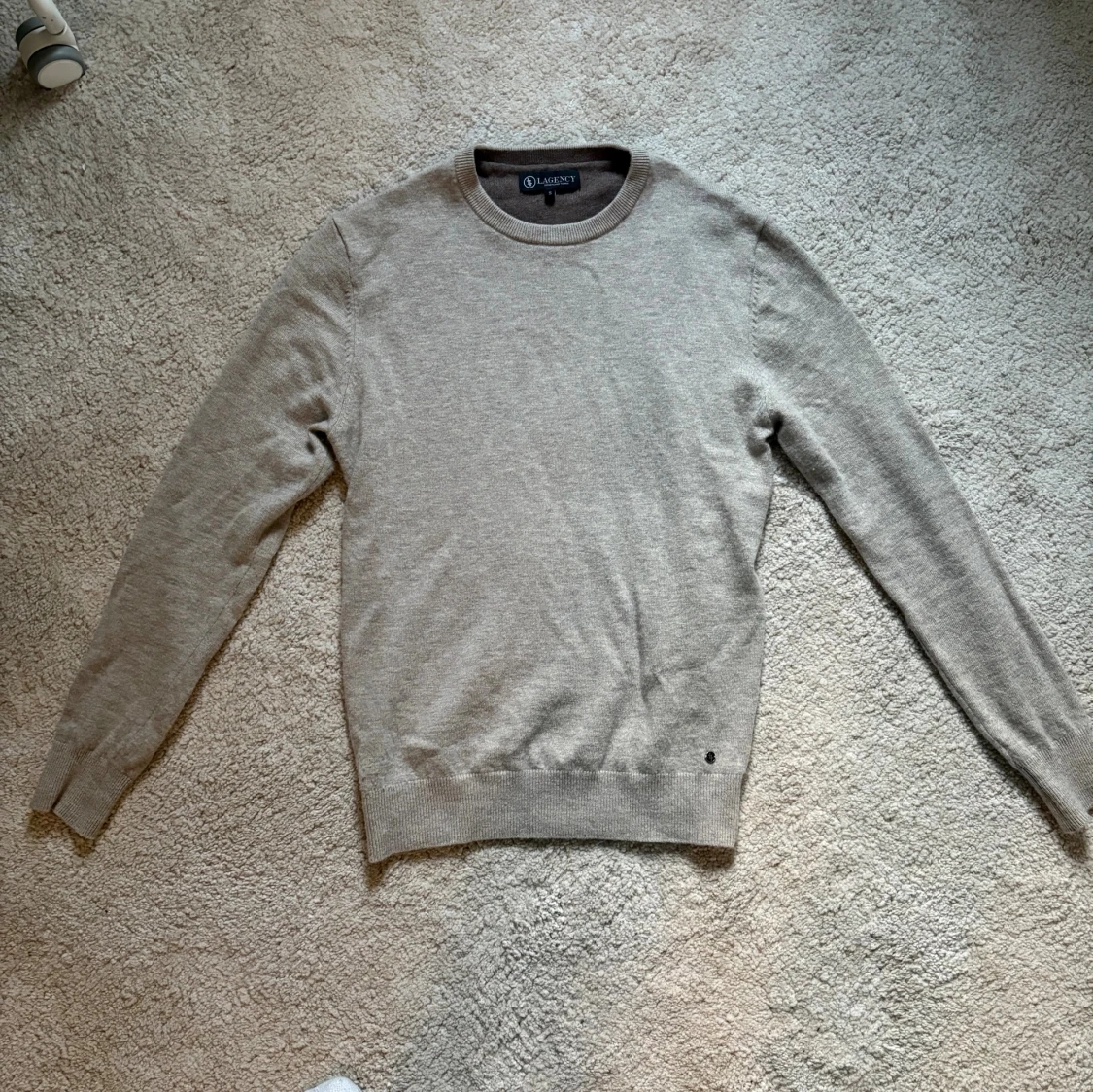 Ljusbrun stickad tröja - 3