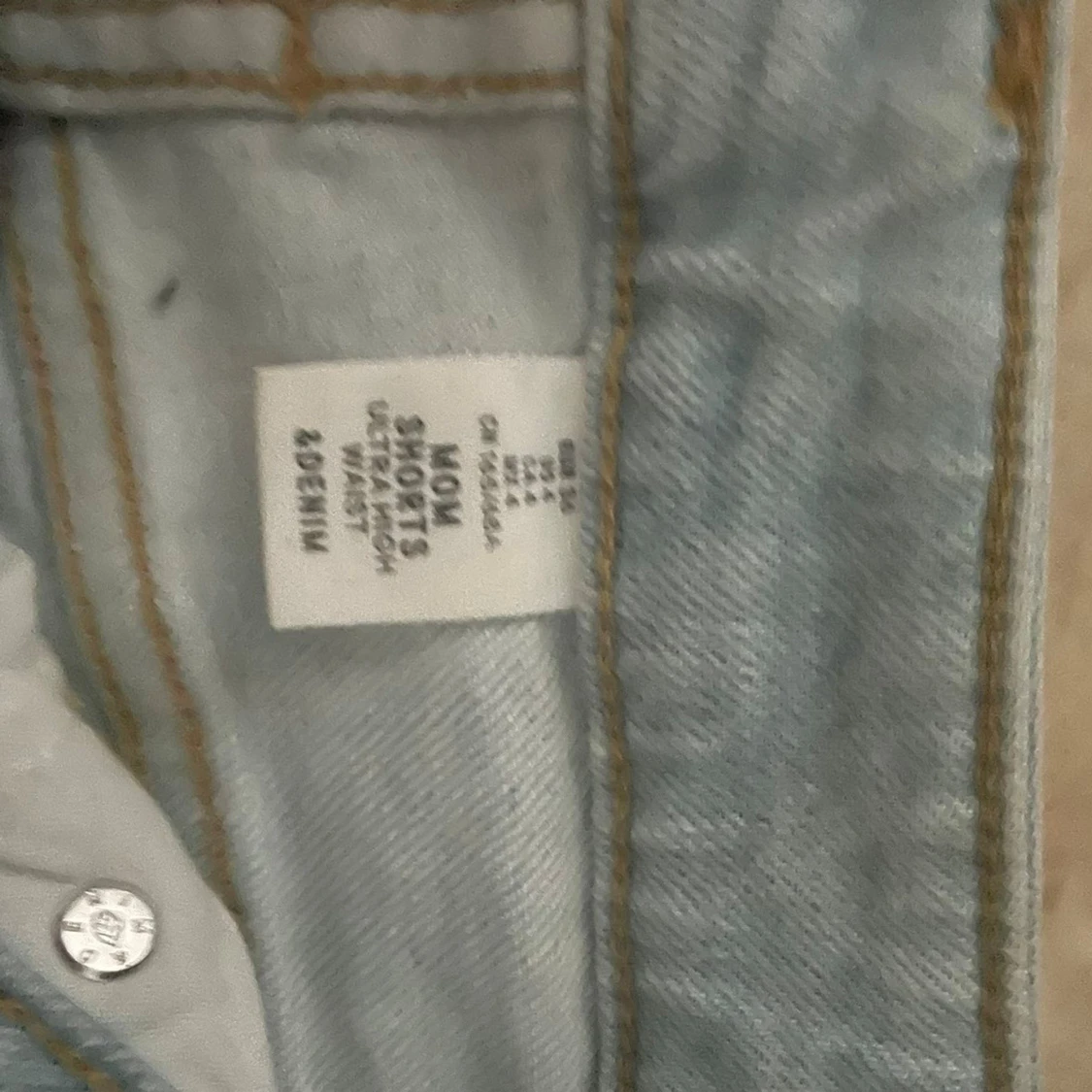 Ljusblå mom shorts från H&M - 1