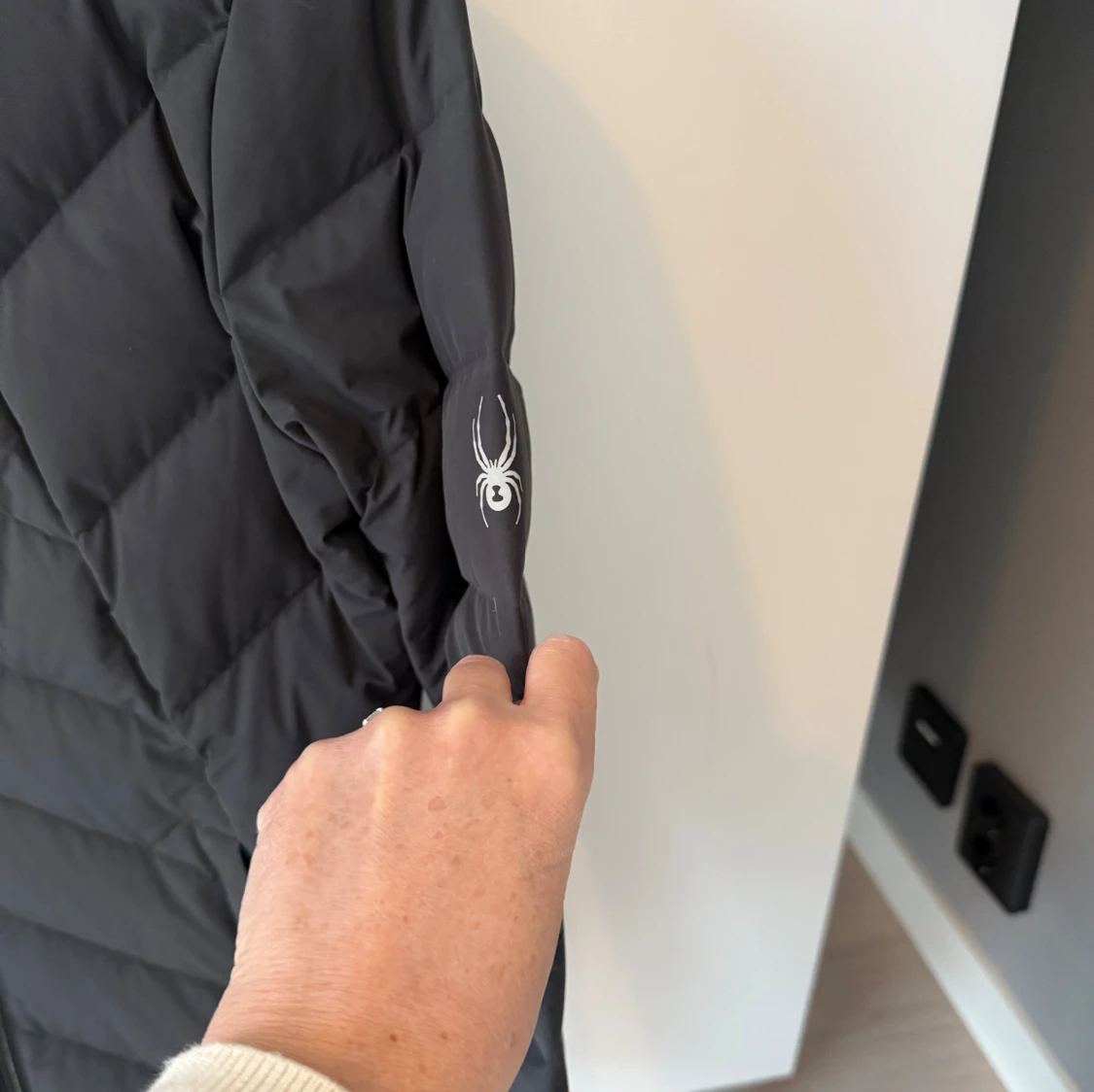 Svart pufferjacka från Spyder - 2