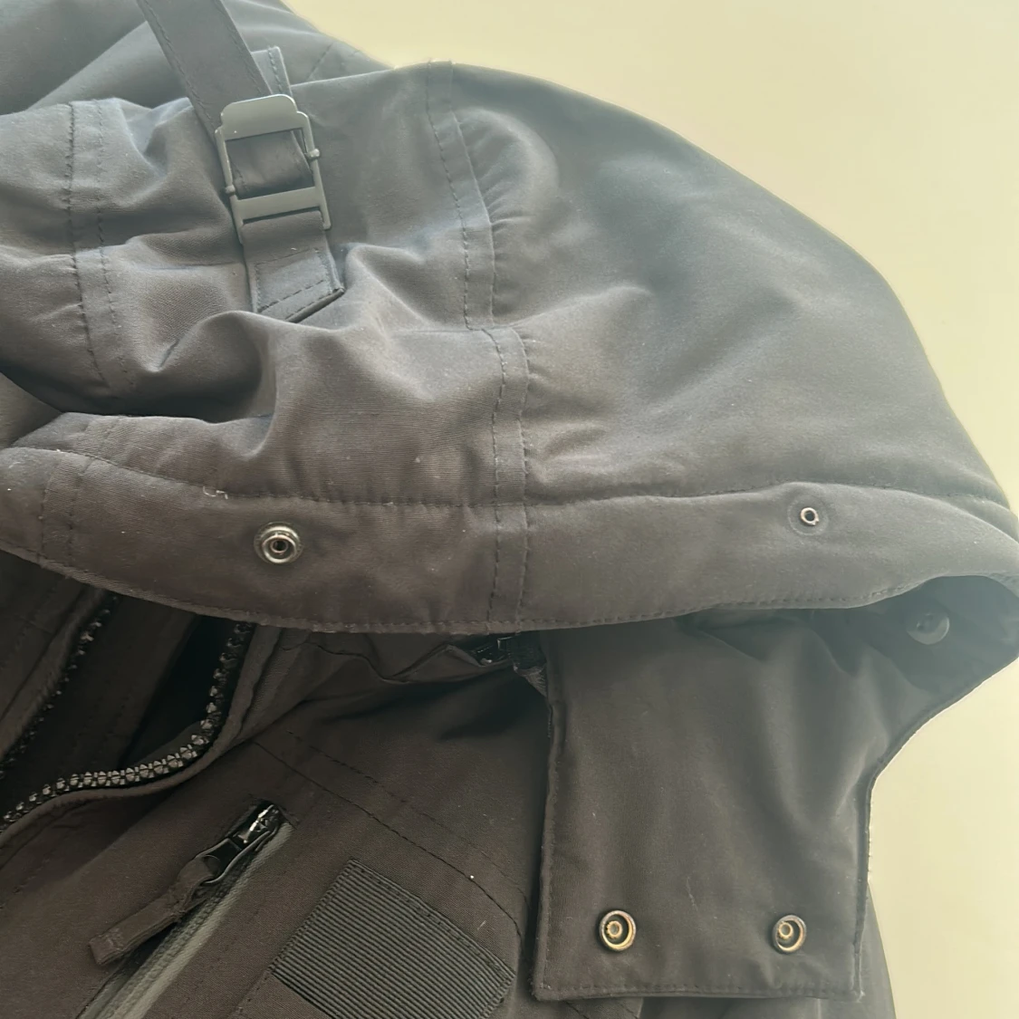 Svart vinterjacka från Enos - 4