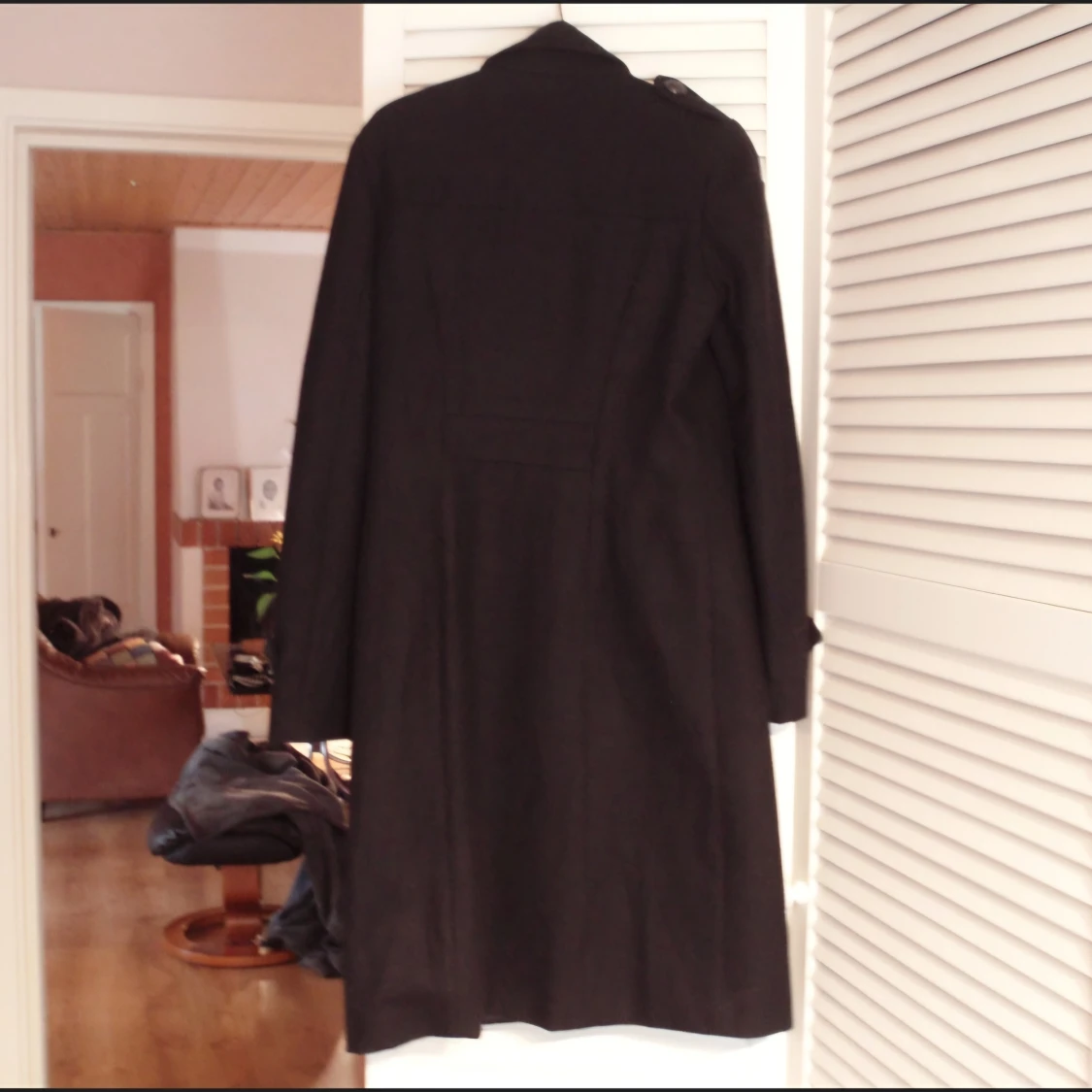 Svart lång kappa med dubbla knapprader, La Redoute stl 38,ullkappa,rock,goth - 2