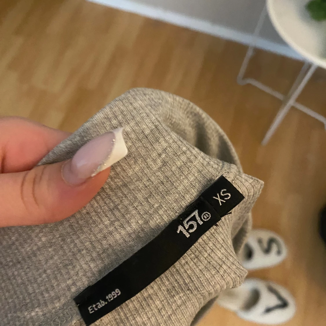 Grå ribbad långkjol från 157 - 2