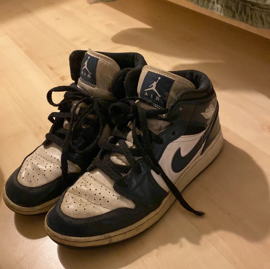 Nike Air Jordan 1 Mid blå/vit strl 38 - 3