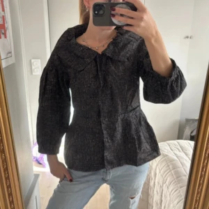 Jacka - Så fin jacka från French Connection. 100% Cotton💞