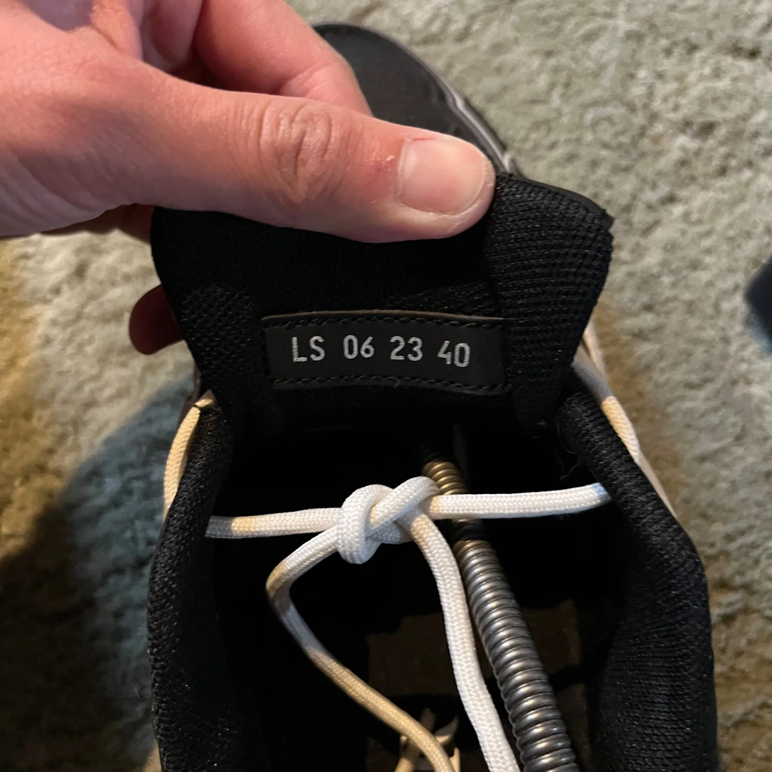 Svarta Dior B30  - 3