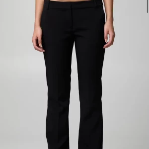 Svarta kostymbyxor - low waist - jättefina kostymbyxor som inte kommer till använding längre, storlek 34