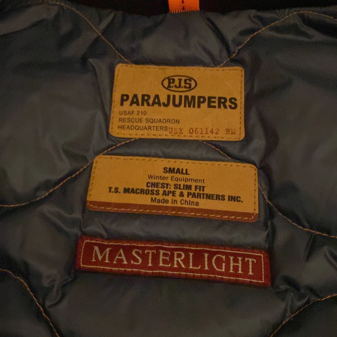 Svart Parajumpers Masterlight dunjacka - 2