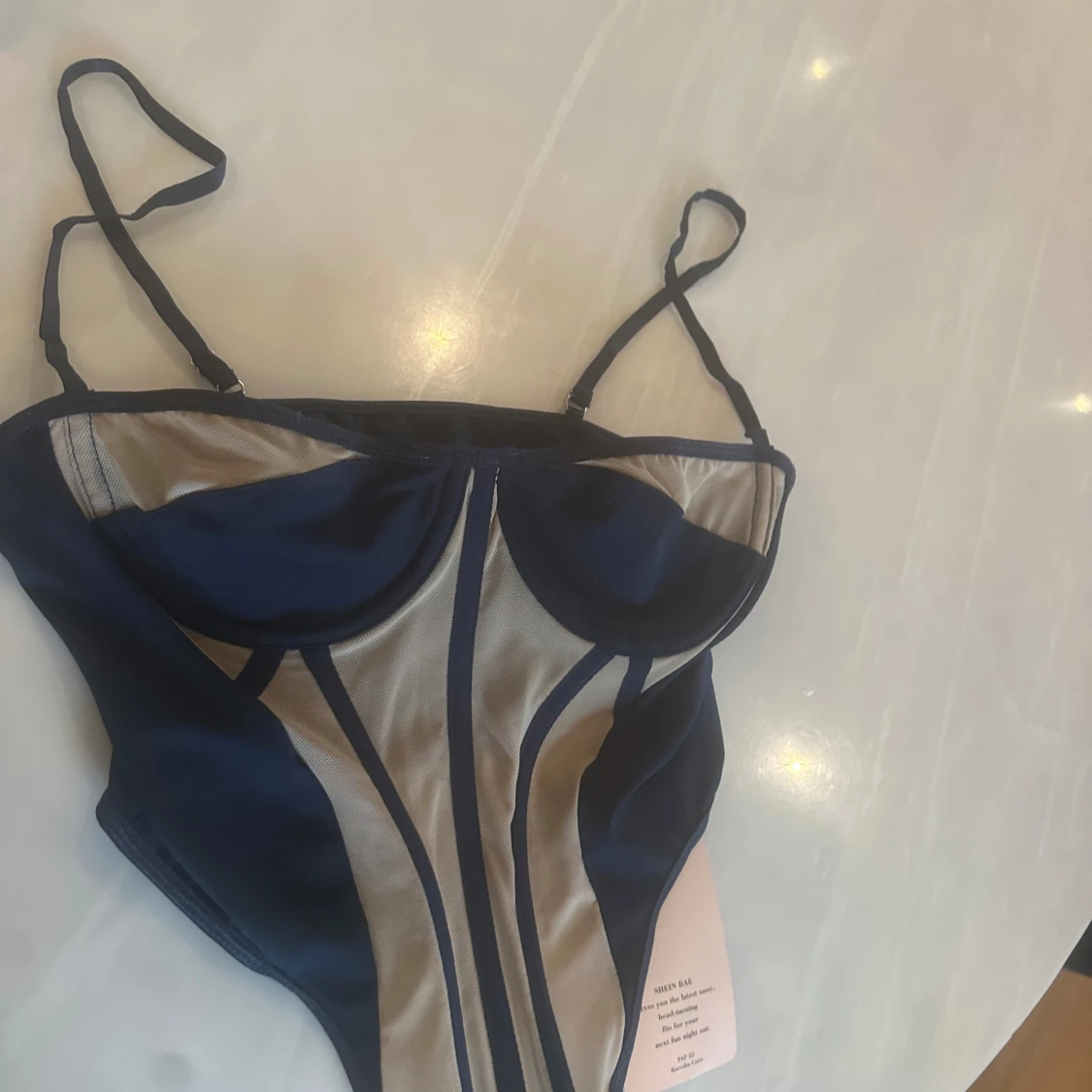 Mörkblå korsett-topp från SHEIN BAE - 4