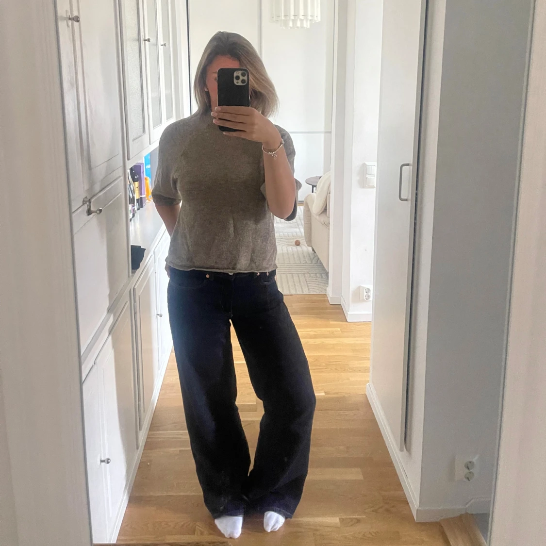 Beige stickad kortärmad topp