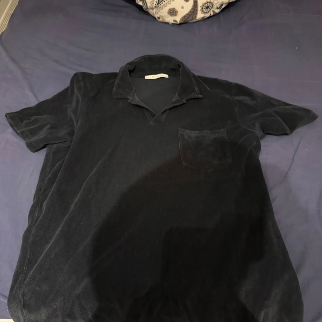 Svart frottéskjorta från A Day's March