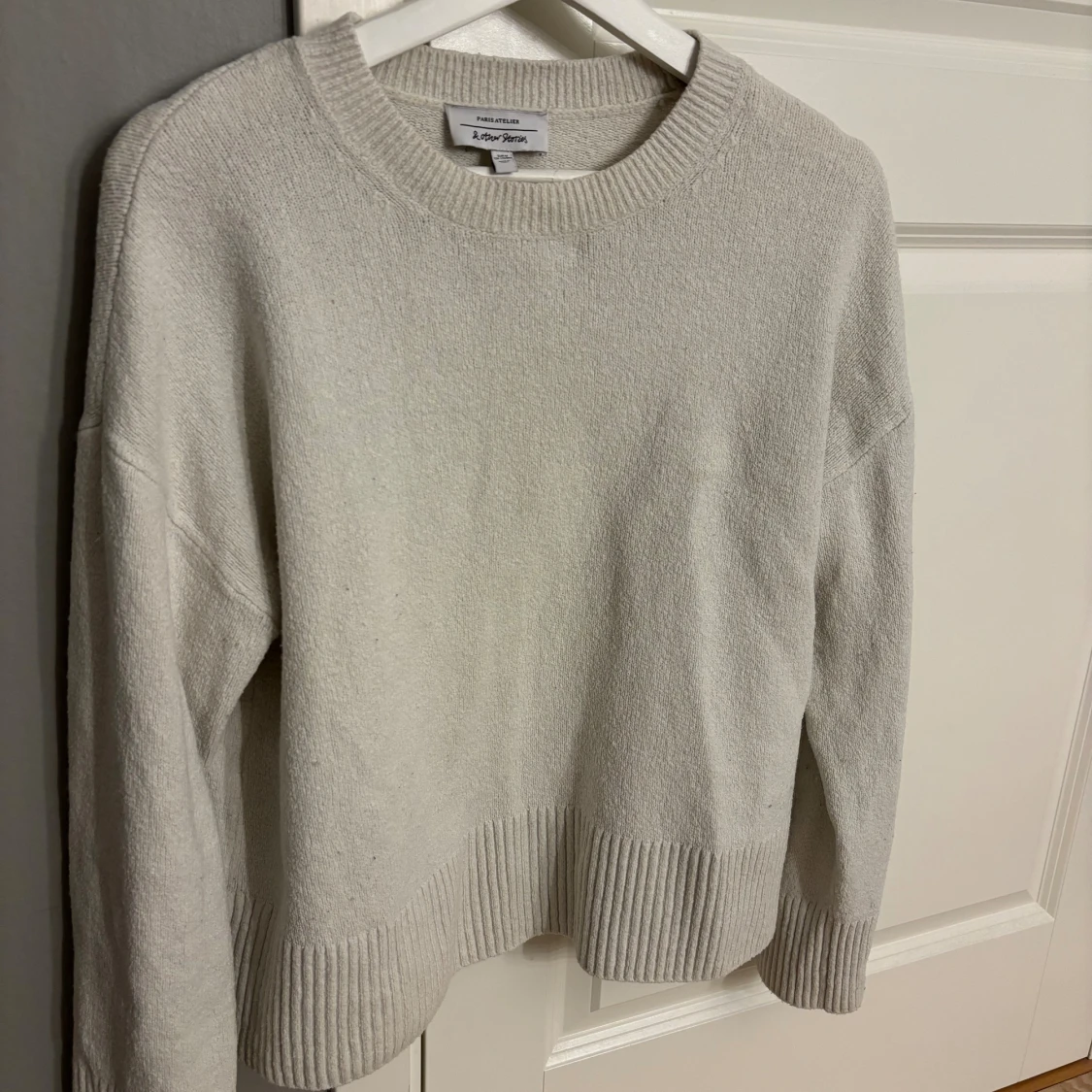 Vit stickad tröja från &other stories  - 4