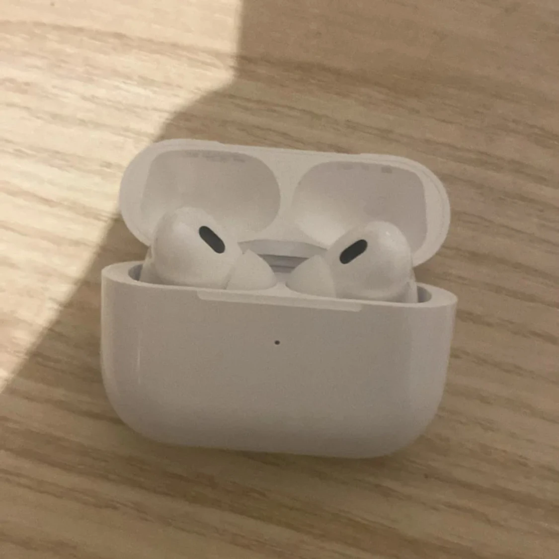 AirPods Pro 2 - 1