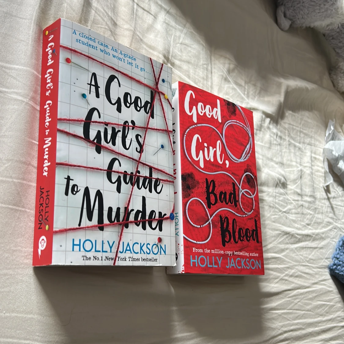 A GOOD girls guide to murder serie  - 1