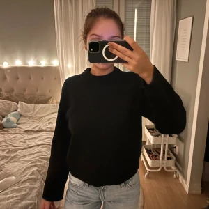 Finstickad tröja från Gina - Finstickad tröja, knappt använd. Från Gina tricot