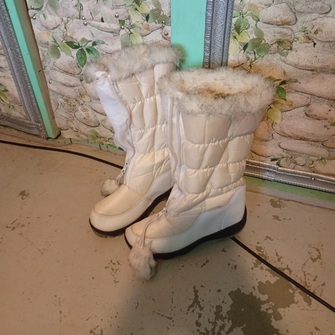 Vit pufferjacka med dragkedja - 4