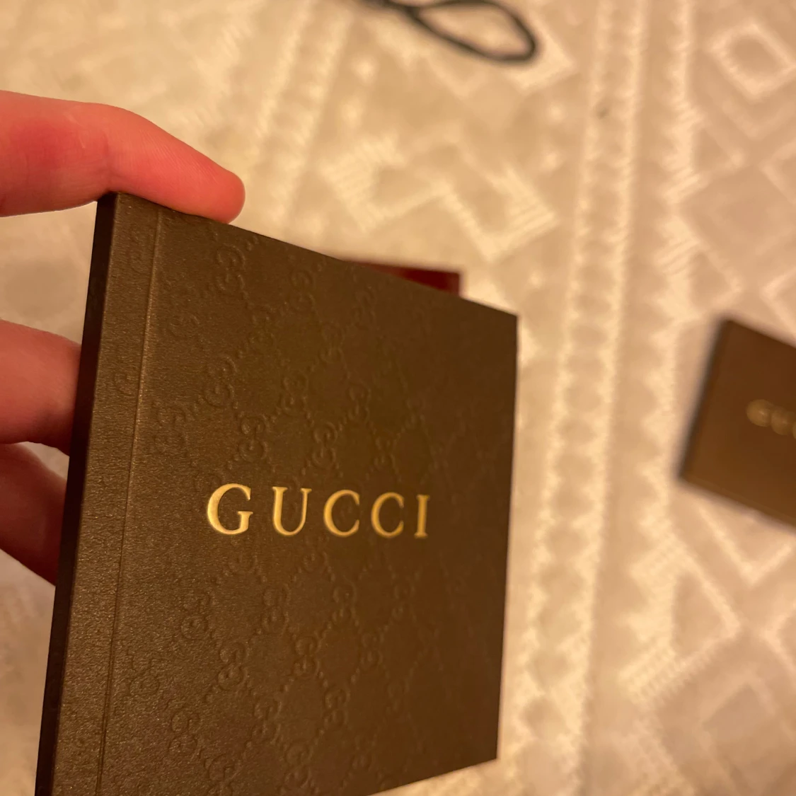 Gucci klocka med bi-motiv - 2