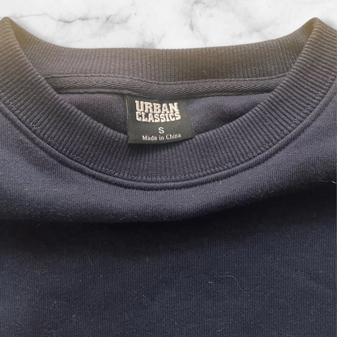 Mörkblå sweatshirt från Urban Classics - 2