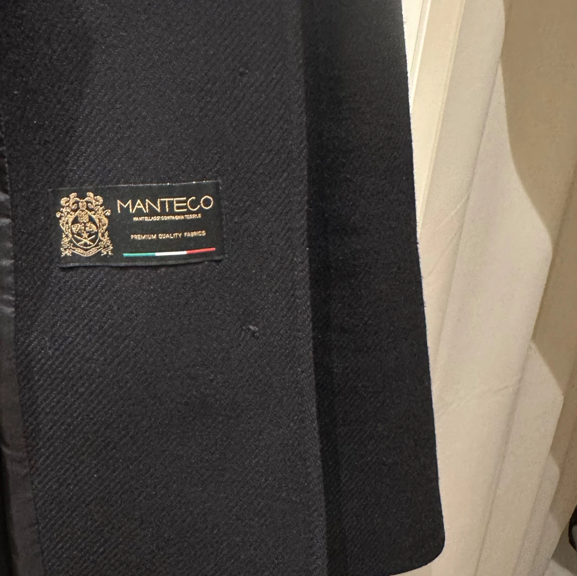 Svart kappa från Zara med ull - 1