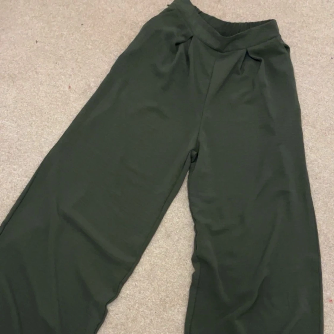 Blåa och gröna wide byxor - 1