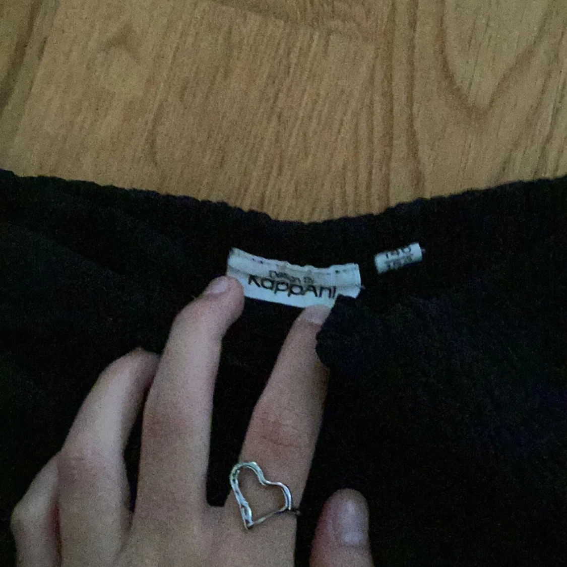 Svart volangkjol från Kappahl - 91