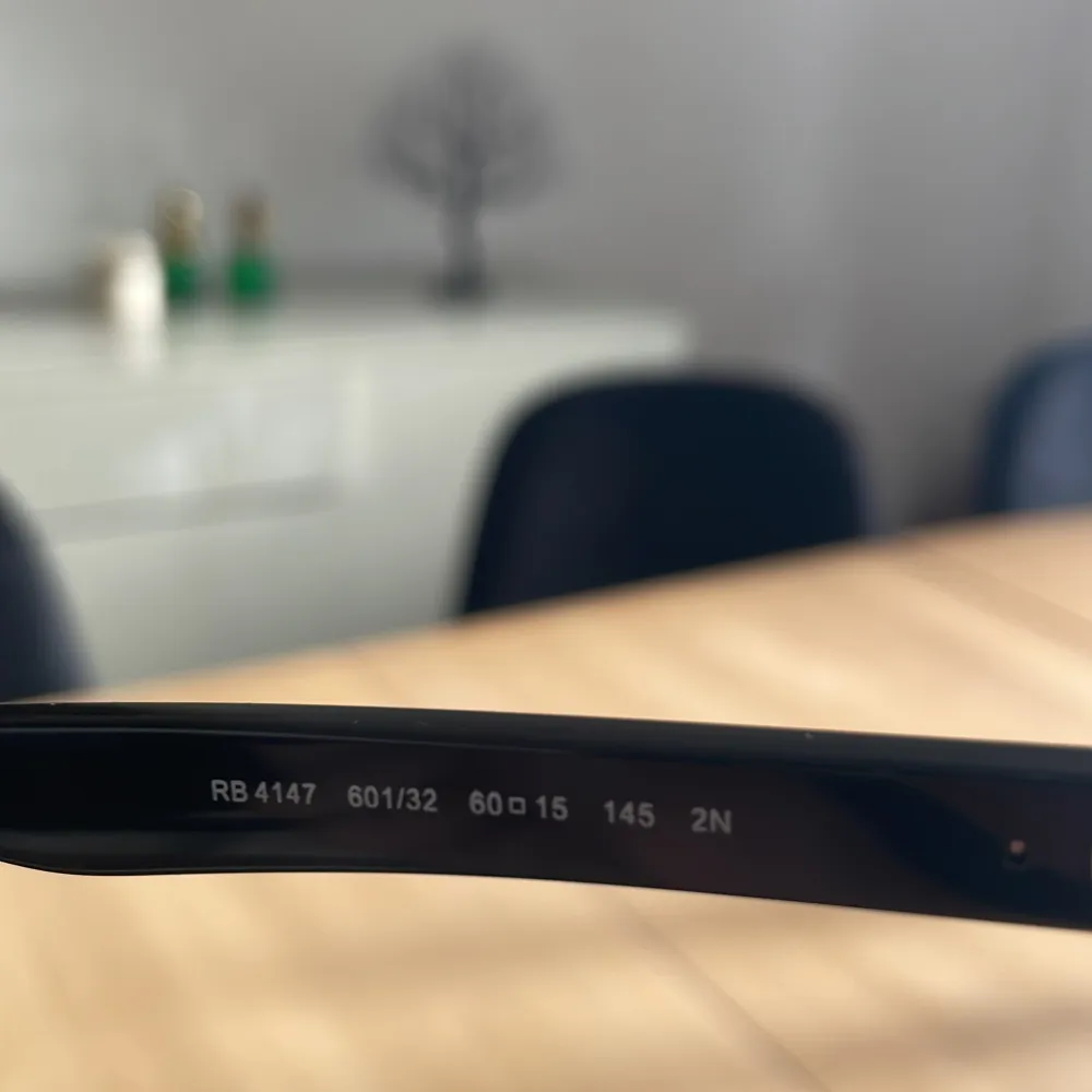 Solglasögon rayban boyfriends storlek 60 i mycket bra skick. . Muu.