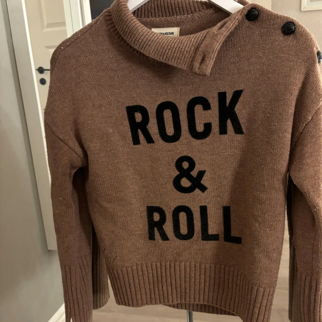 Stickad Zadig tröja